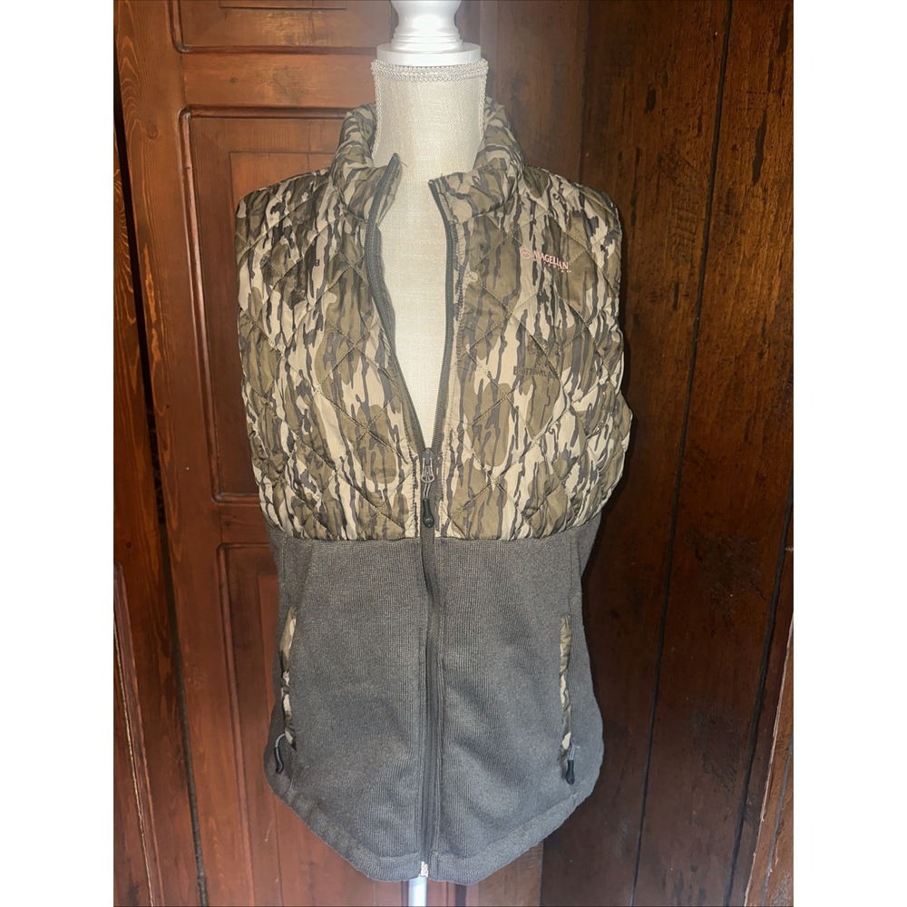 Magellan Vest Womens XL Camo Fall Hunting Deer Camp Gray -‎ EUC